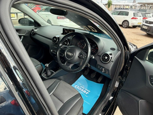Audi A1 2017 - Cars