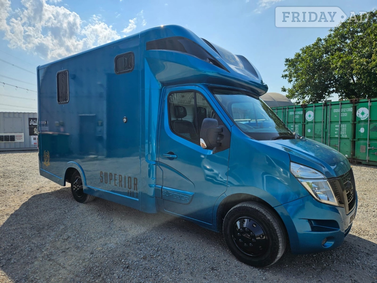 Superior Pro X Nissan Horsebox - Trailers & Horseboxes