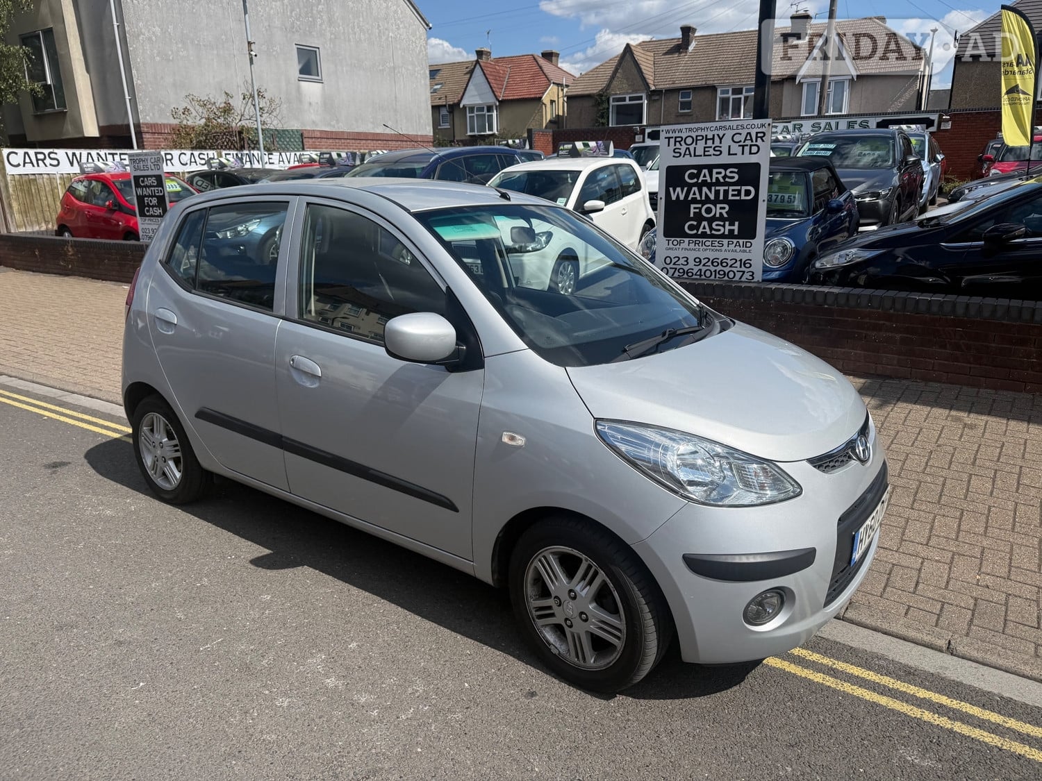 Hyundai i10 2010 - Cars