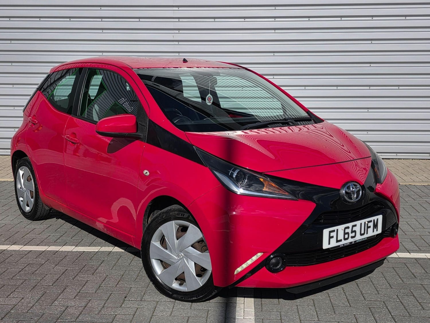 Toyota Aygo 2015 - Cars