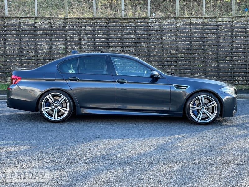 BMW M5 2015 - Cars