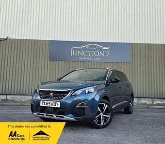 Peugeot 5008 2020