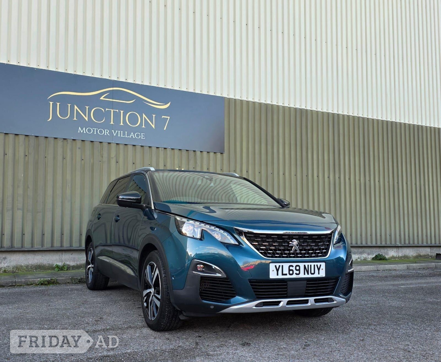 Peugeot 5008 2020 - Cars in Accrington