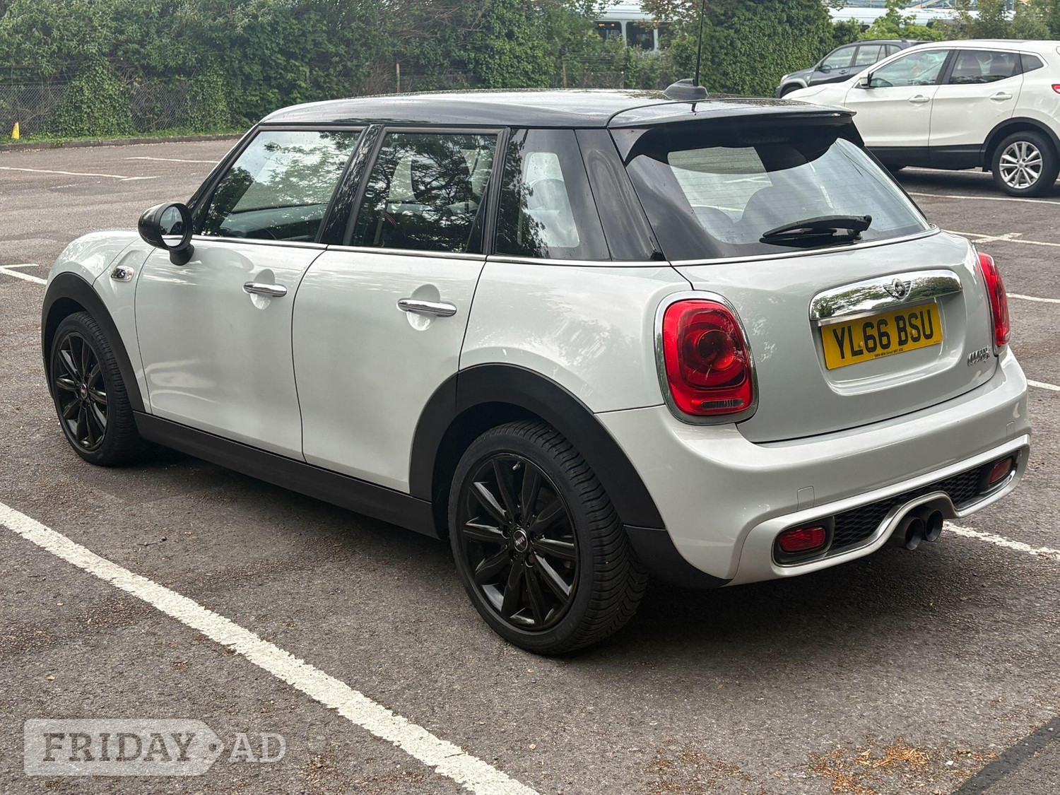 Mini Hatch 2016 - Cars in East Molesey