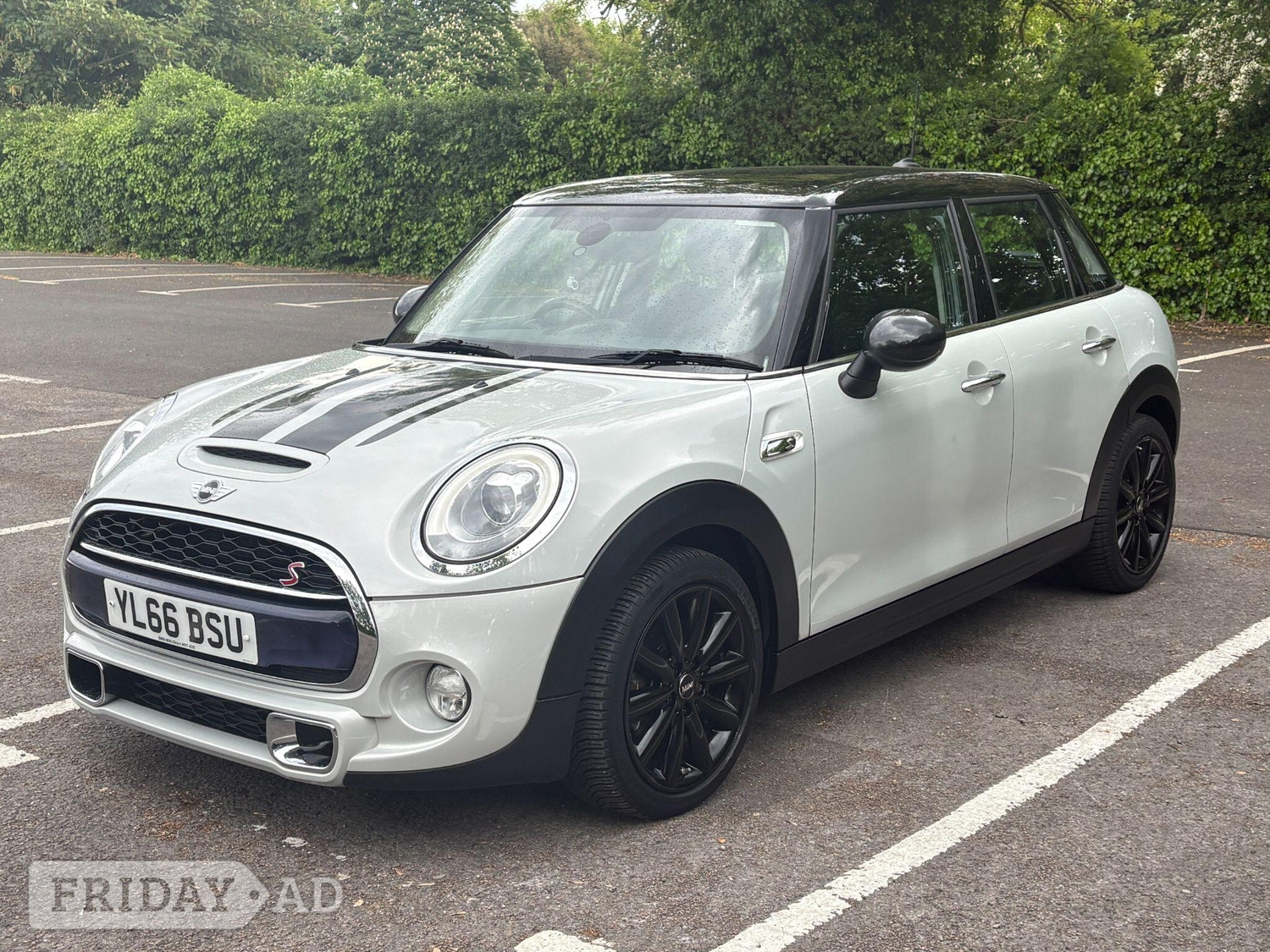 [ berth ]Mini Hatch
