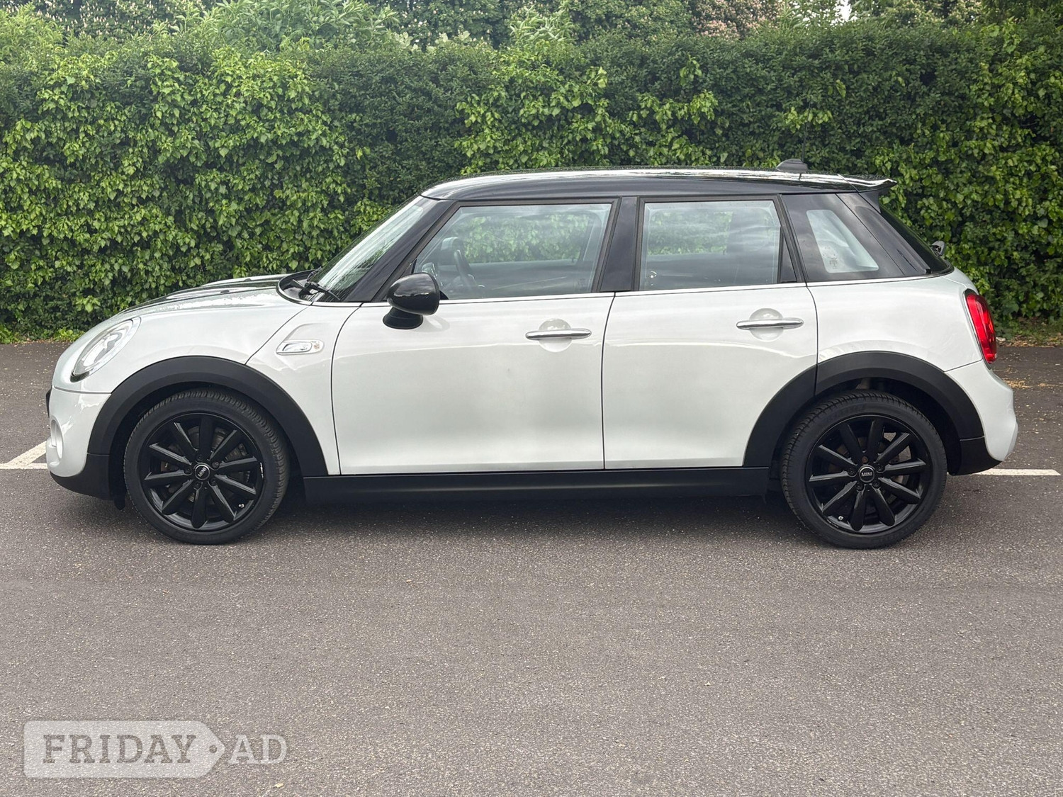 Mini Hatch 2016 - Cars