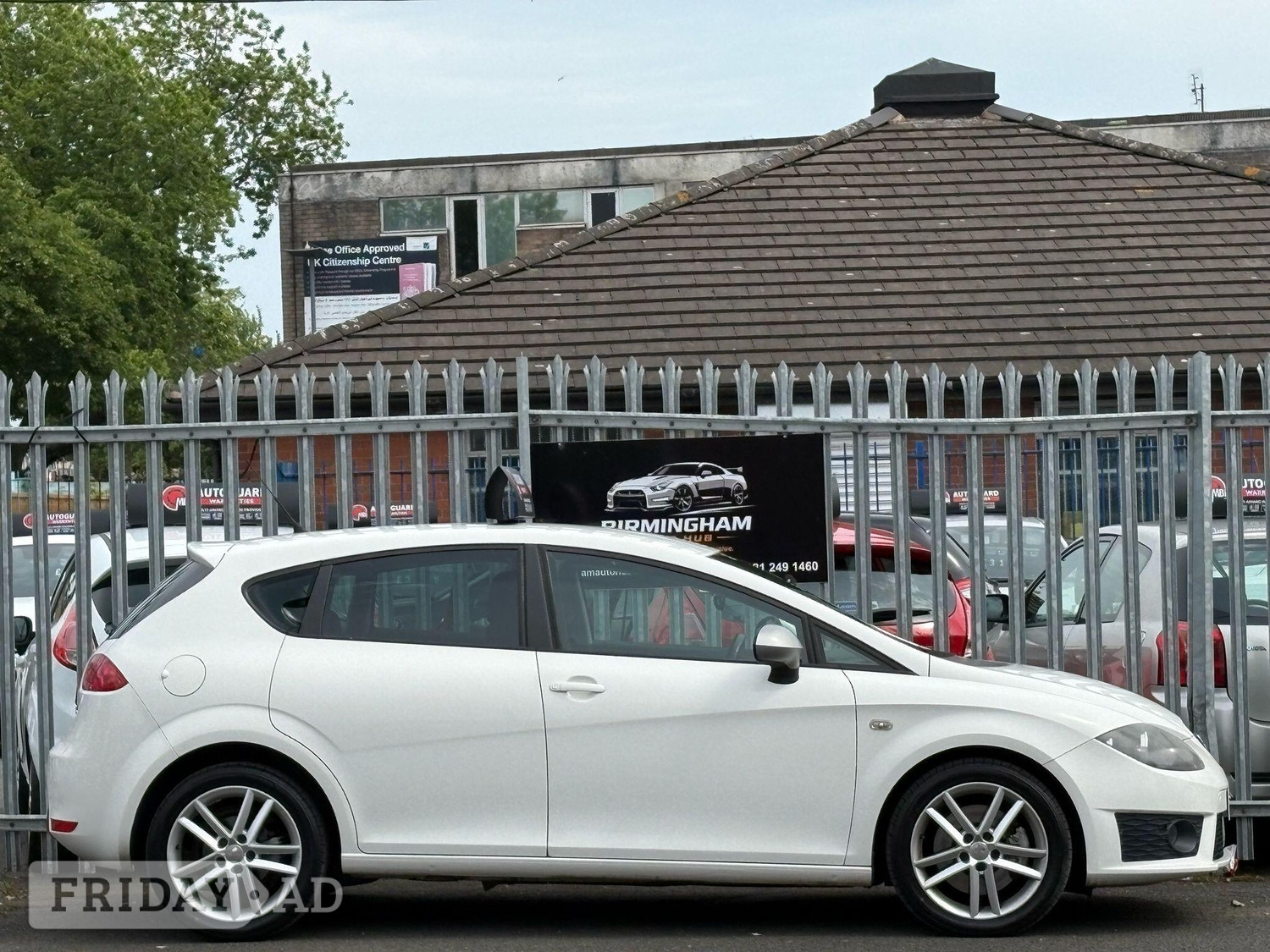 SEAT Leon 2010 - Cars