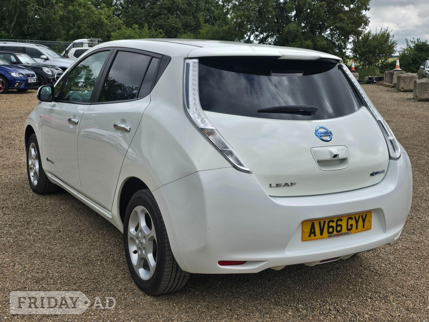 Nissan LEAF 2016 - Cars