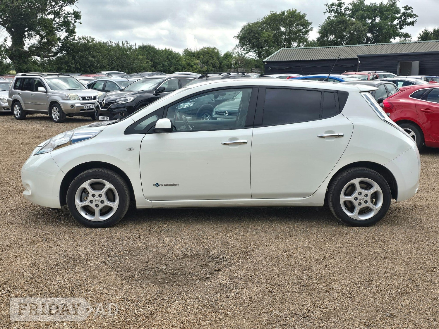 Nissan LEAF 2016 - Cars in Ongar