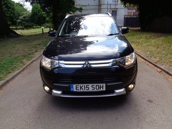 Mitsubishi Outlander 2015