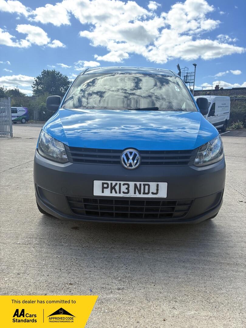 Volkswagen Caddy Maxi Reading