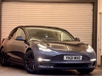 Tesla Model 3 2021