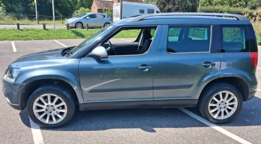 Skoda Yeti 2015 - Cars