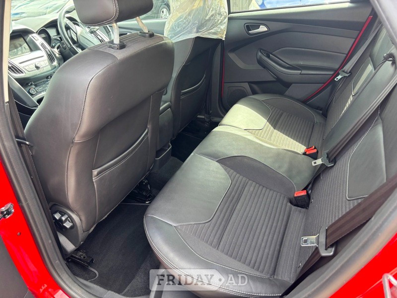 [ berth ]Ford Focus