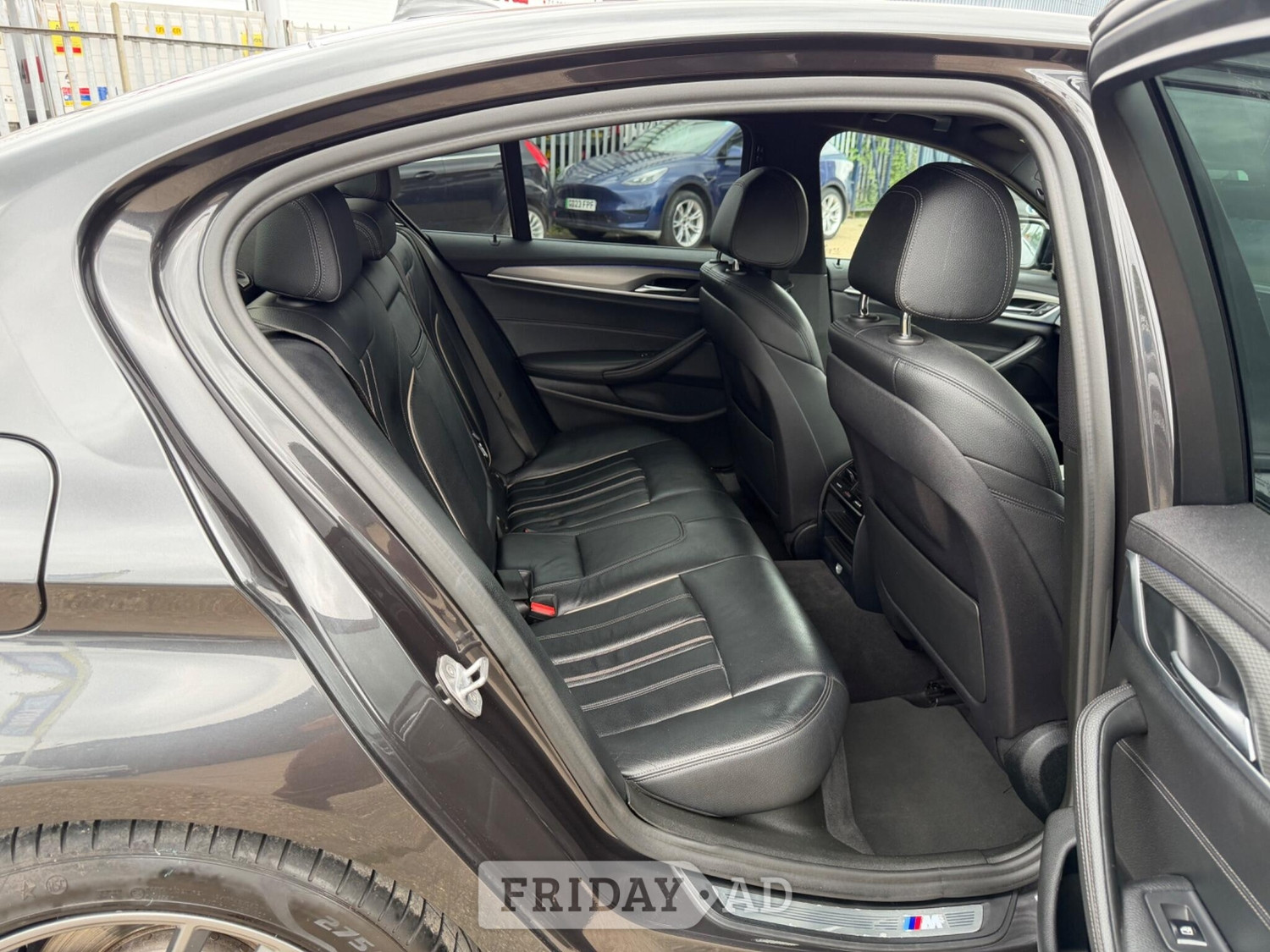 [ berth ]BMW 5 Series