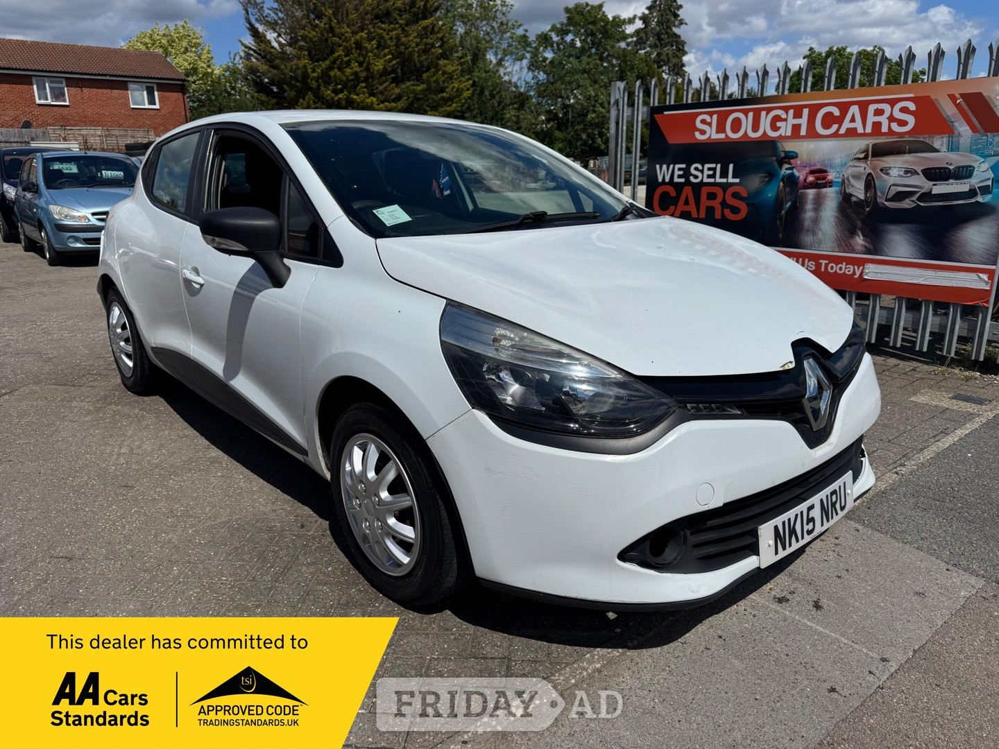Renault Clio 2015 in Slough