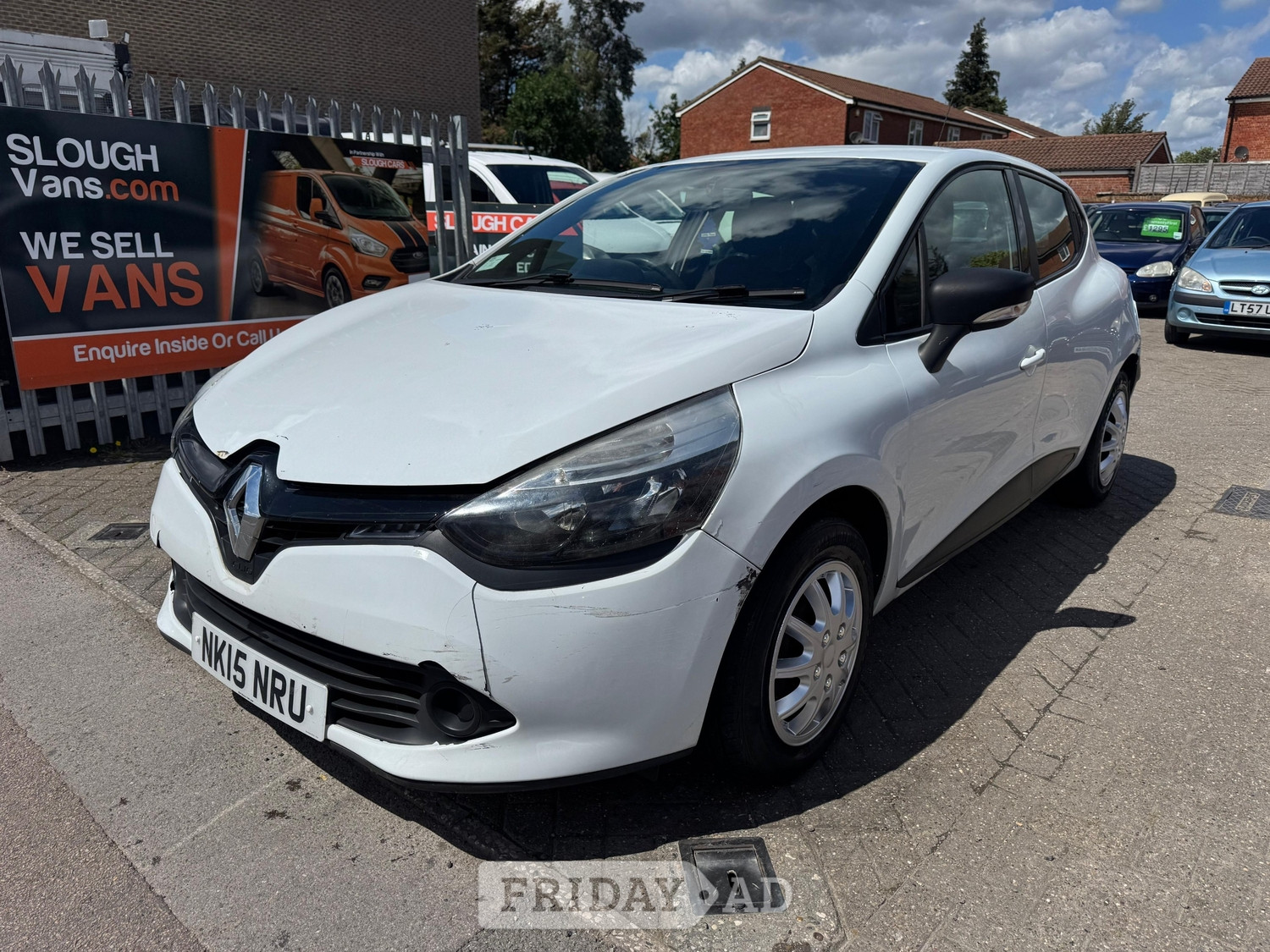 Renault Clio Slough