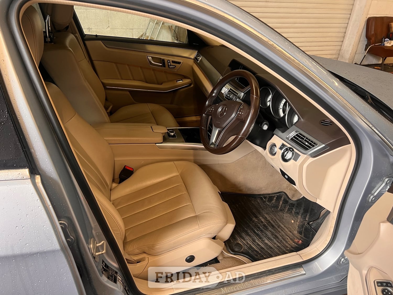 Mercedes-Benz E Class 2015 - Cars