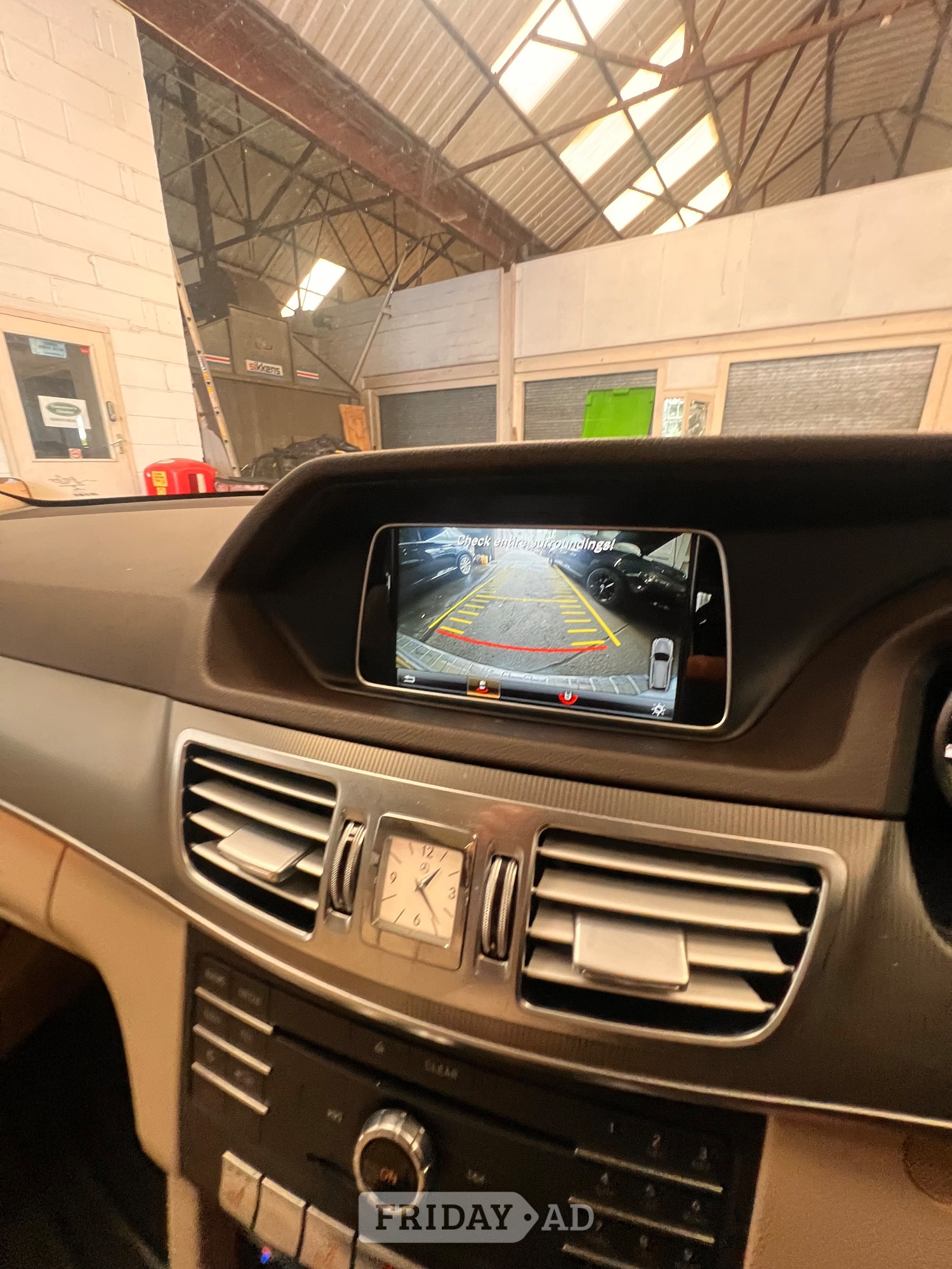 Mercedes-Benz E Class 2015 - Cars