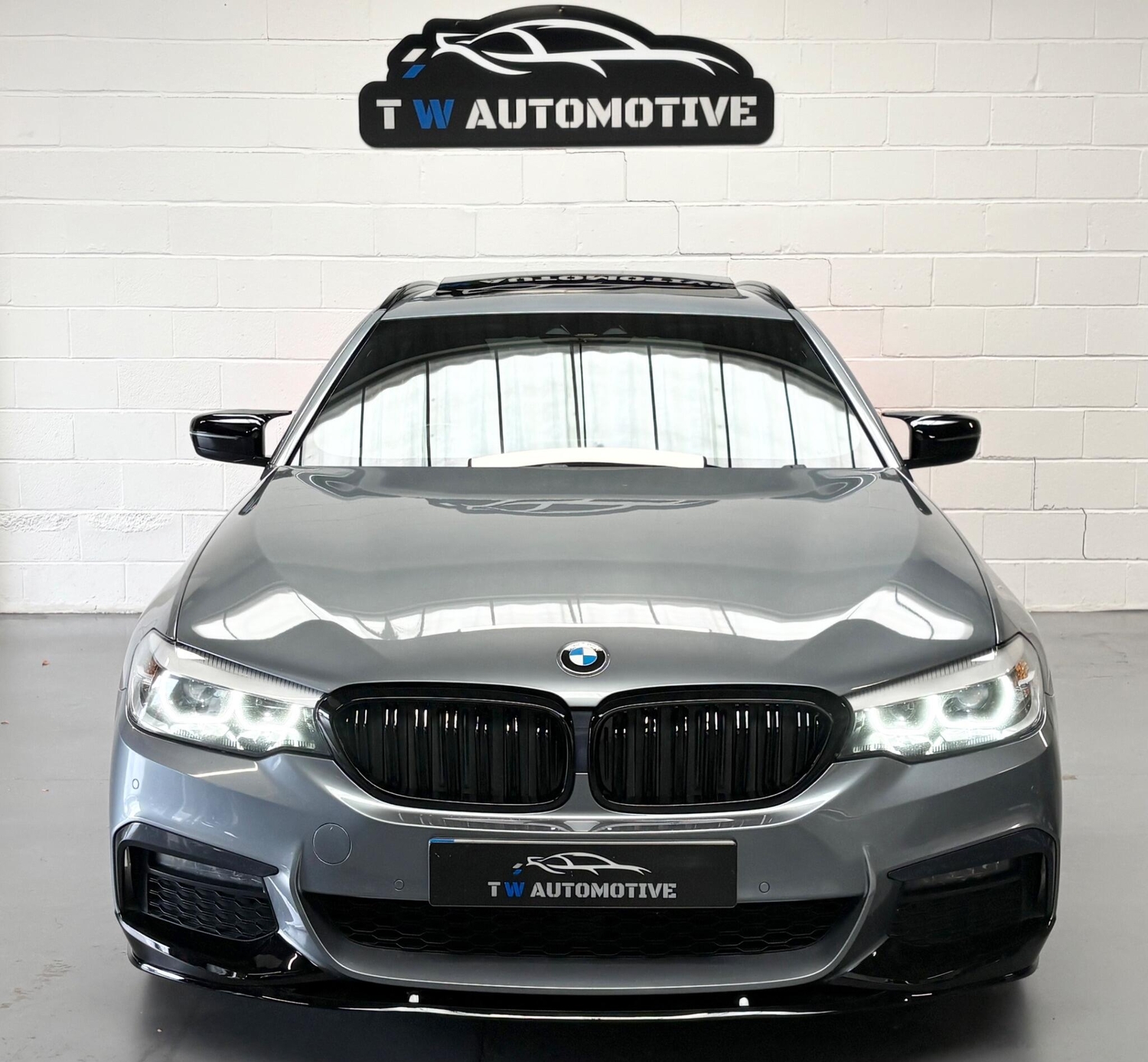 [ berth ]BMW 5 Series