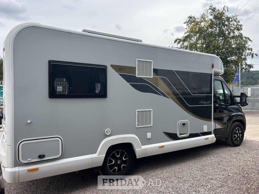 Bailey Autograph 69-2 ? Manual 2020 for sale - Motorhomes & Caravans