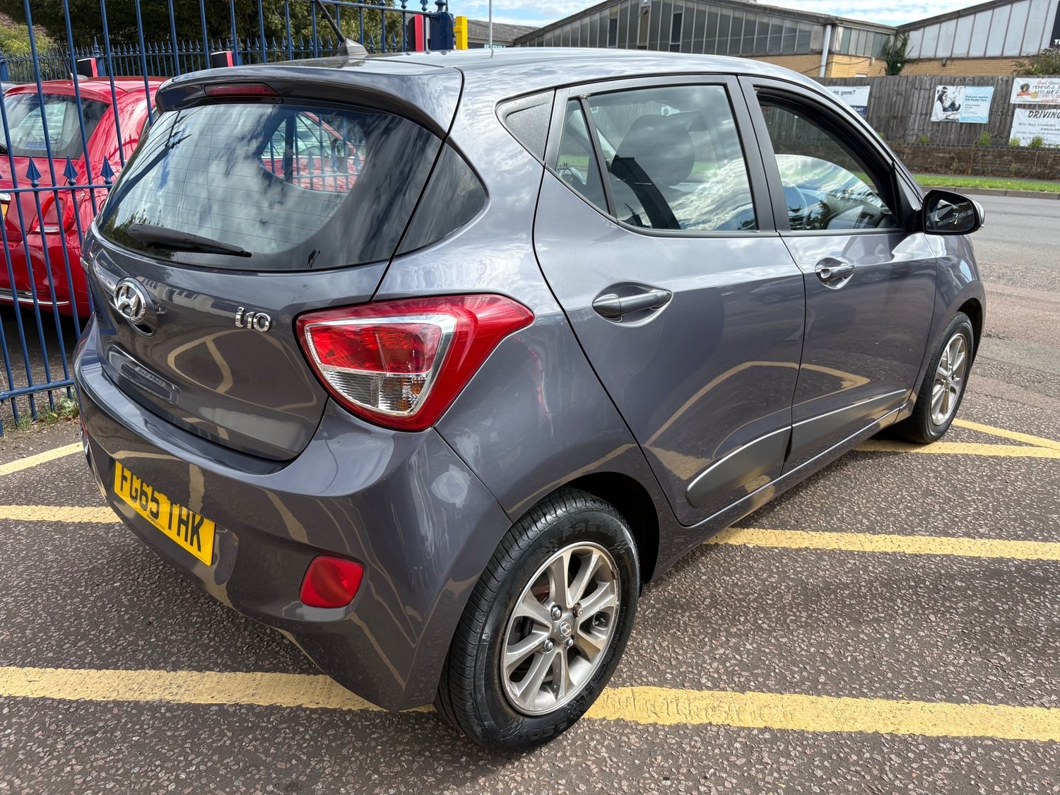 Hyundai i10 2015 - Cars