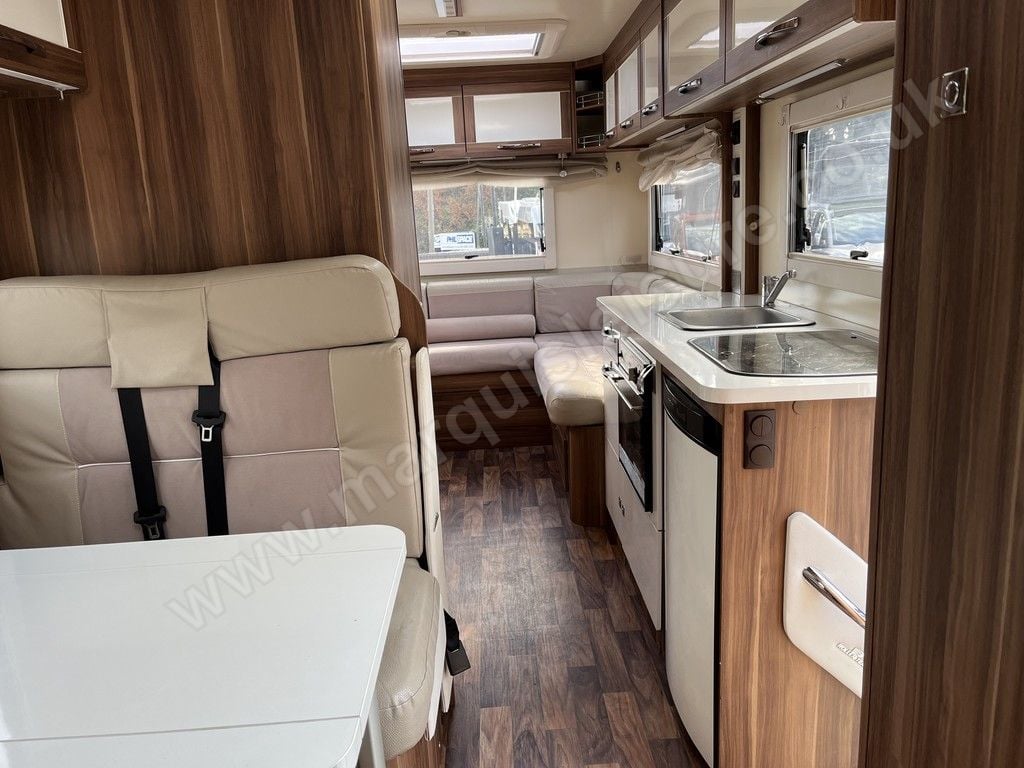 Roller Team Auto-Roller 746 2016 for sale - Motorhomes & Caravans in Southampton