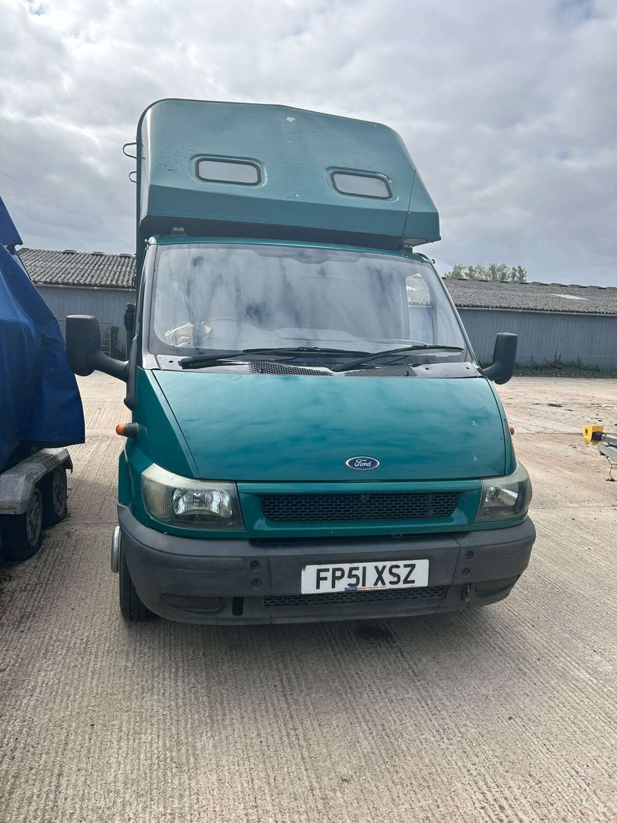 Ifor Williams  Ford Horsebox - Trailers & Horseboxes