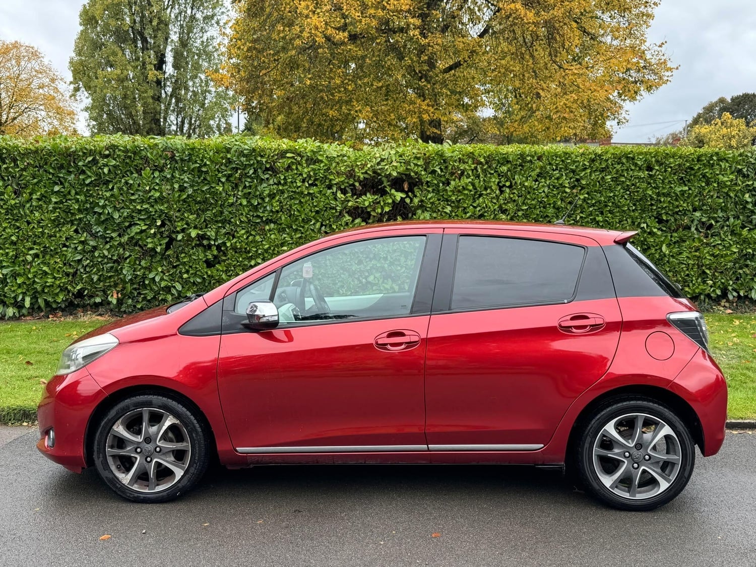 Toyota Yaris 2014 - Cars in Birmingham