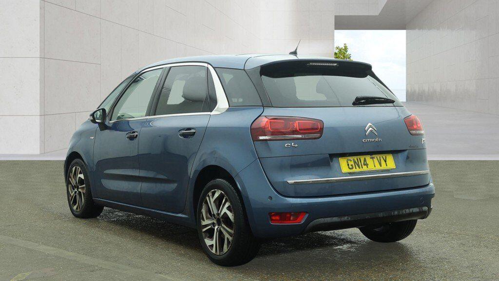 Citroen C4 Picasso 2014 - Cars in Barnet