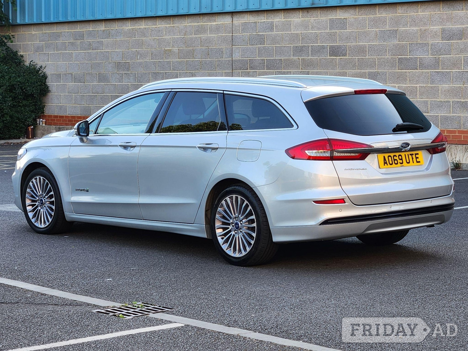 Ford Mondeo 2019 - Cars