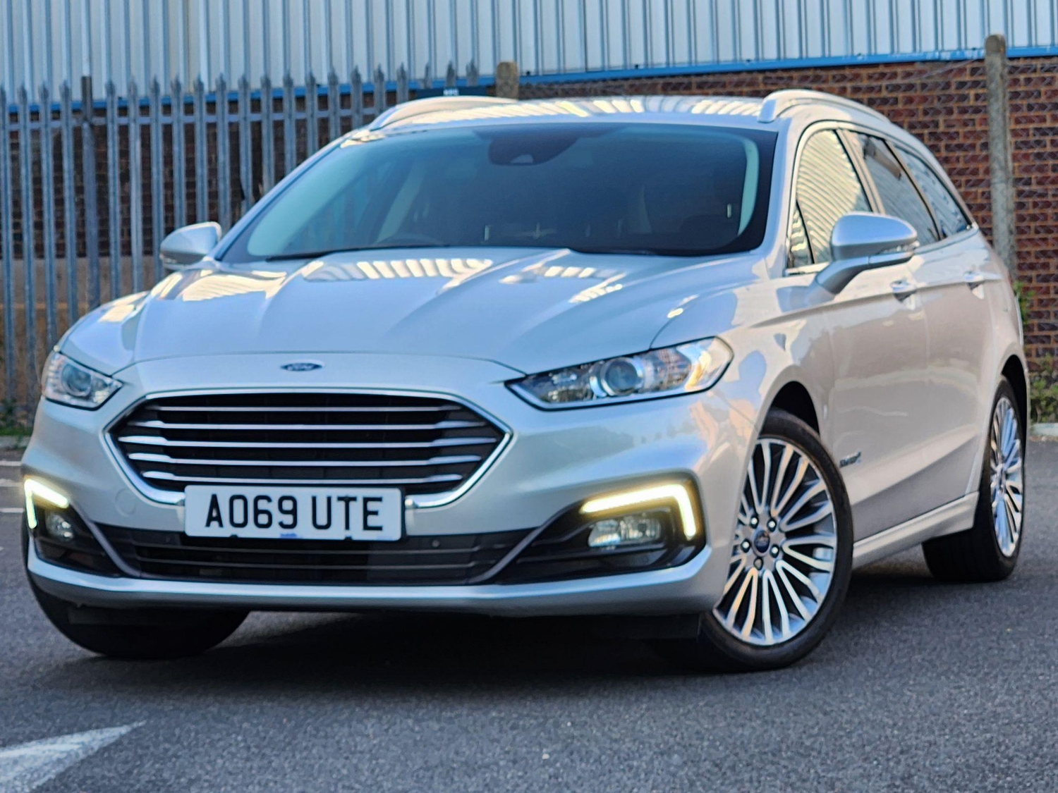 [ berth ]Ford Mondeo