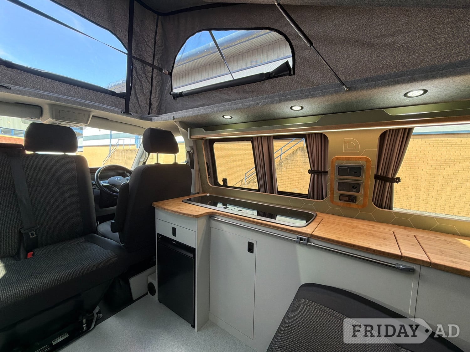 Volkswagen Transporter T28 2022 - Motorhomes & Caravans in Paignton