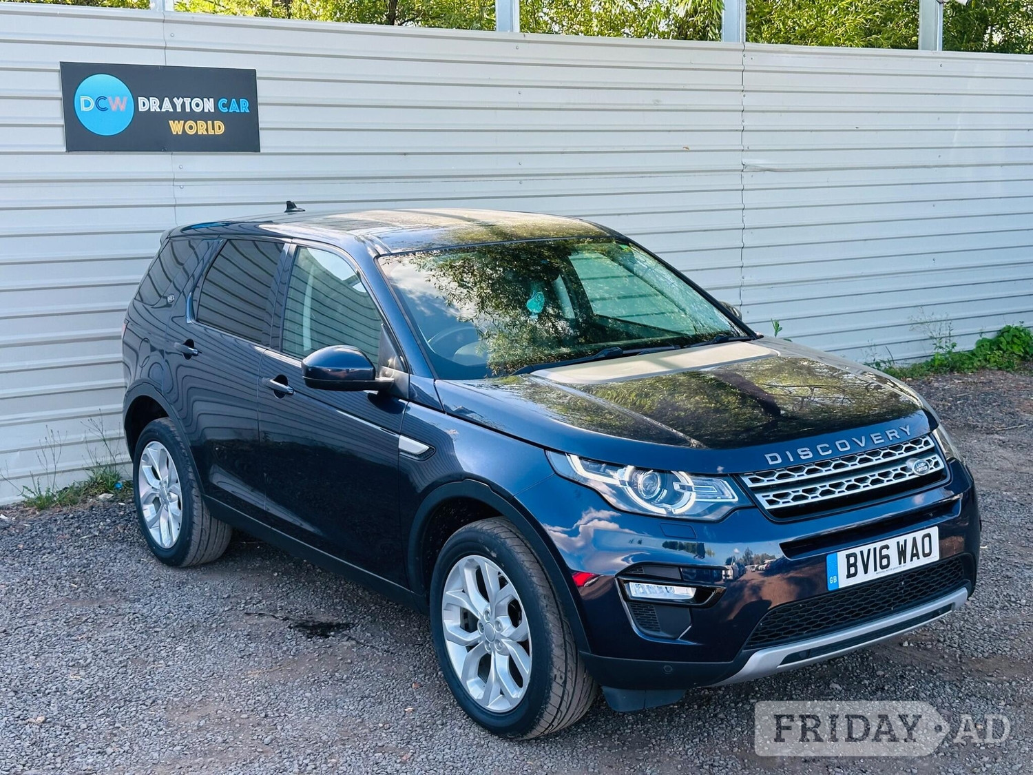 Land Rover Discovery Sport 2016 - Cars in Hillingdon