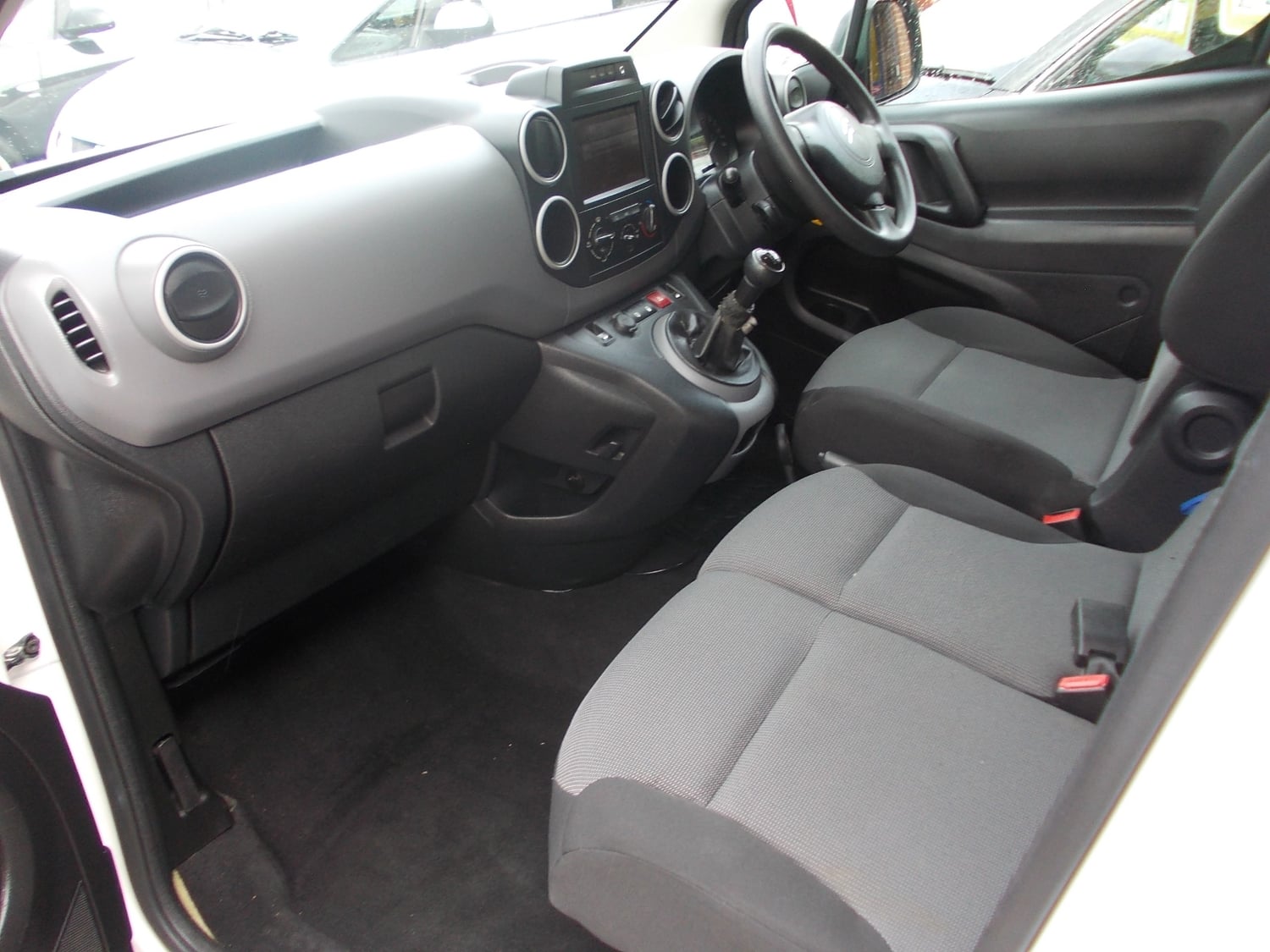 [ berth ]Citroen Berlingo
