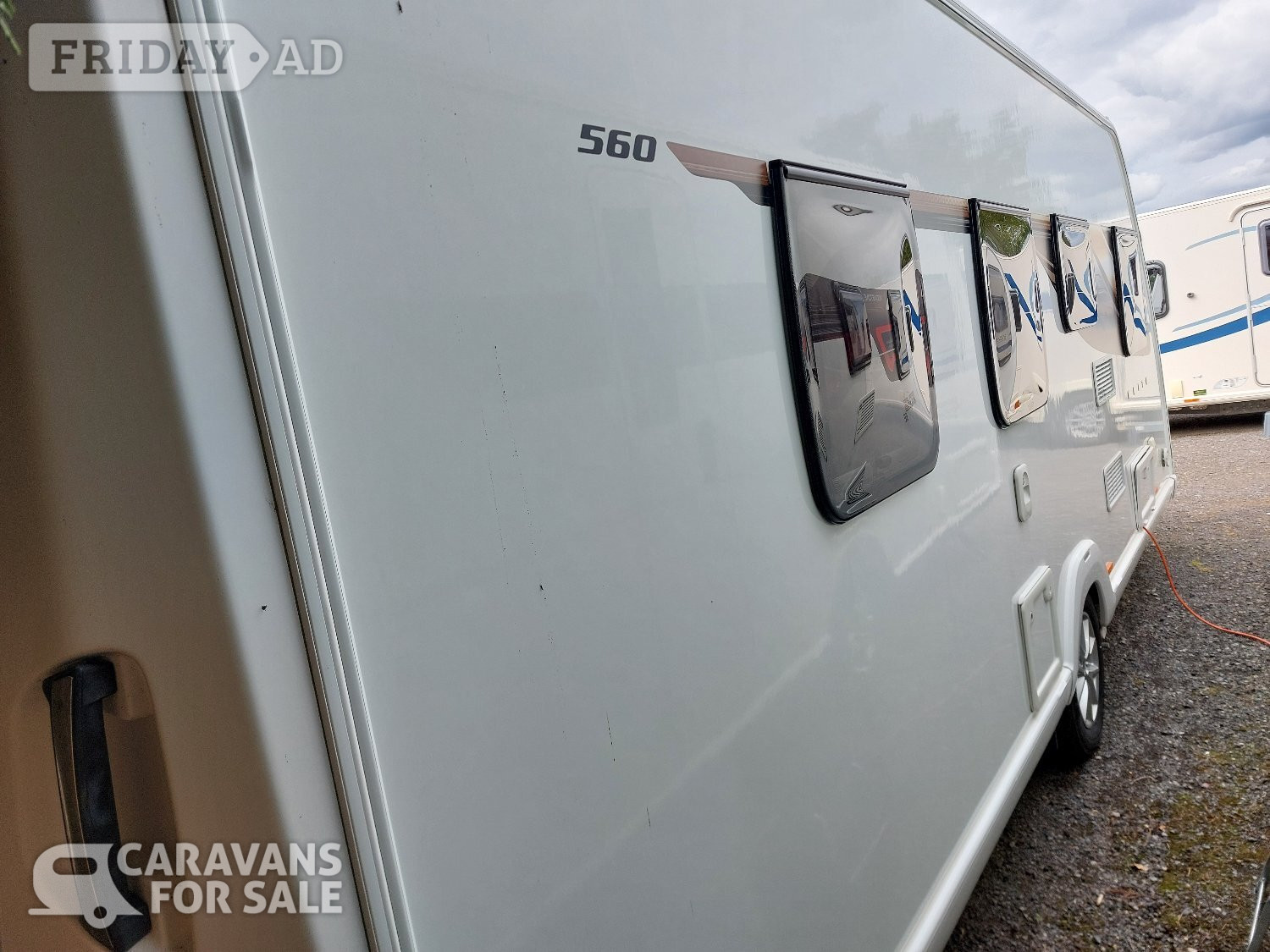 Swift Sterling Elite 560 2020 - Motorhomes & Caravans in Routh