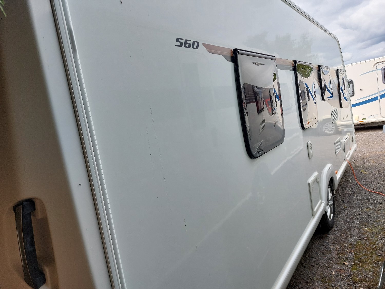 Swift Sterling Elite 560 2020 - Motorhomes & Caravans in Routh