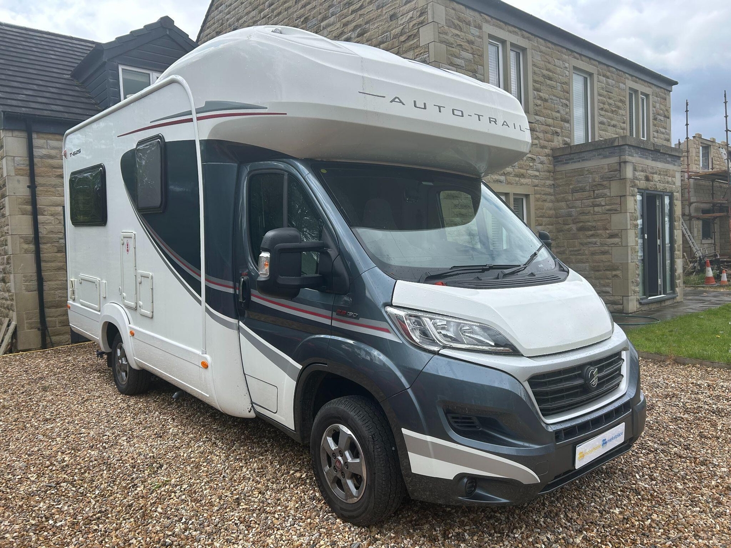 [2 berth ]Auto-Trail Tribute T-625