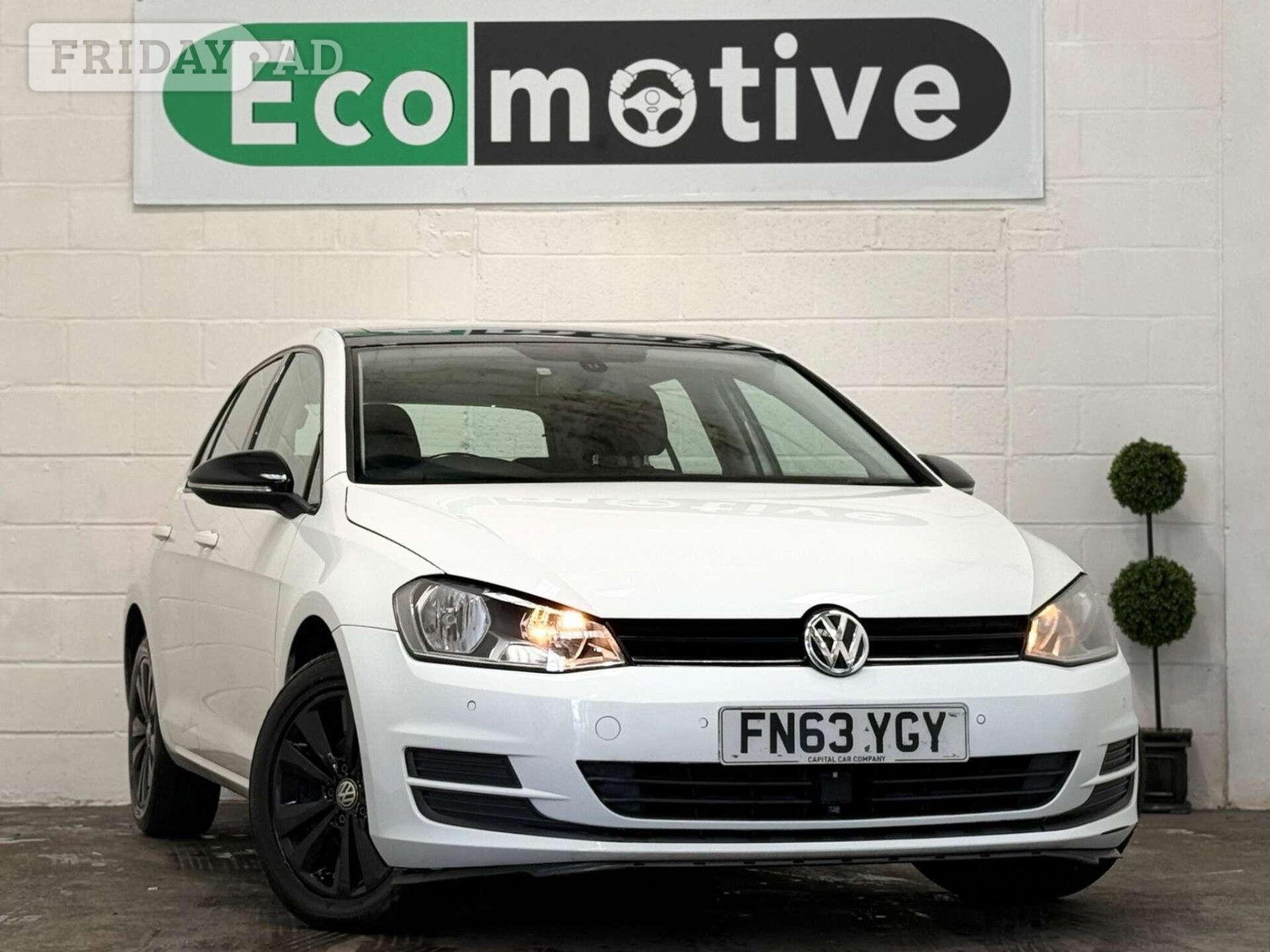 Volkswagen Golf 2013 in Uxbridge