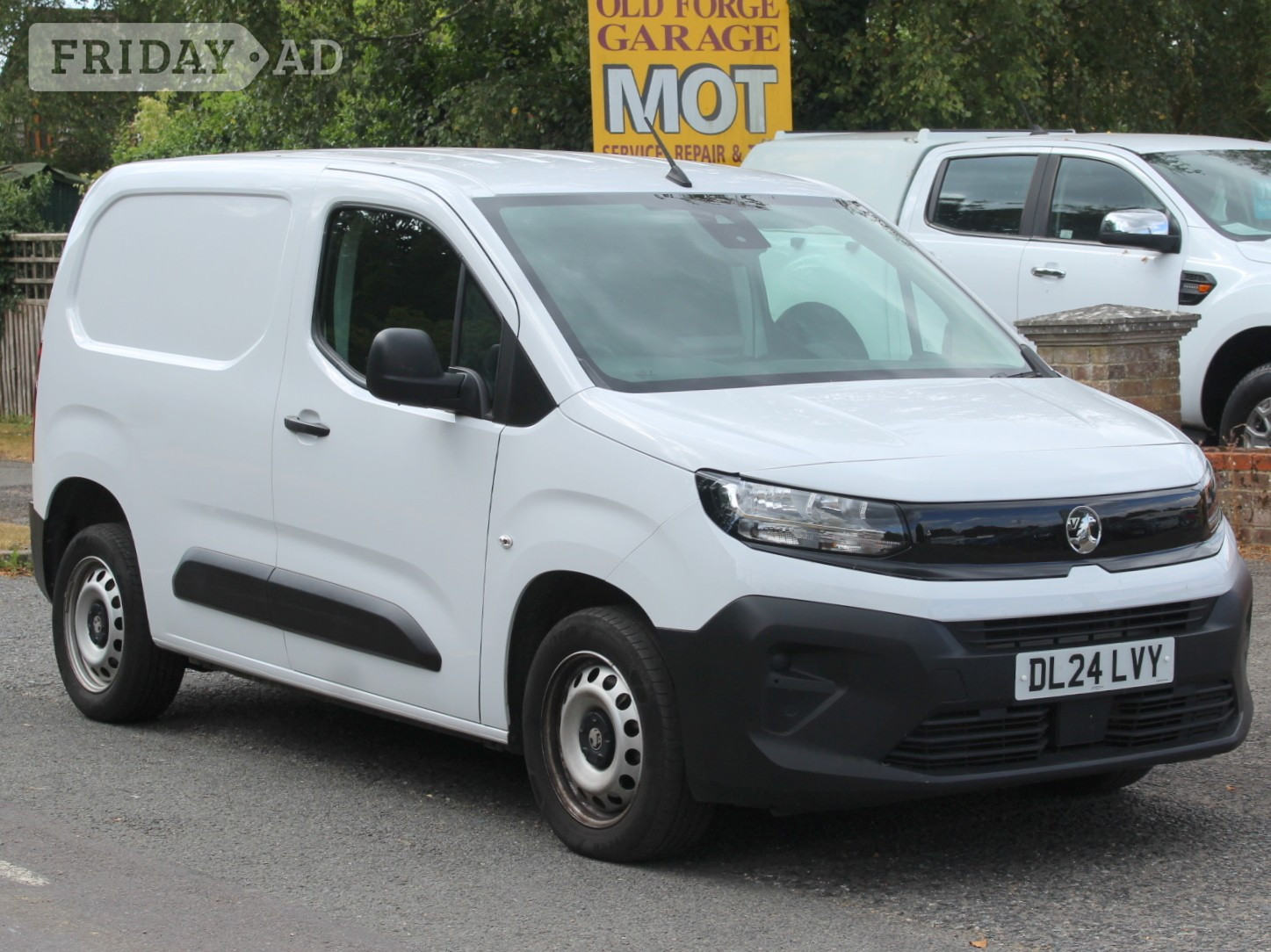 [ berth ]Vauxhall Combo