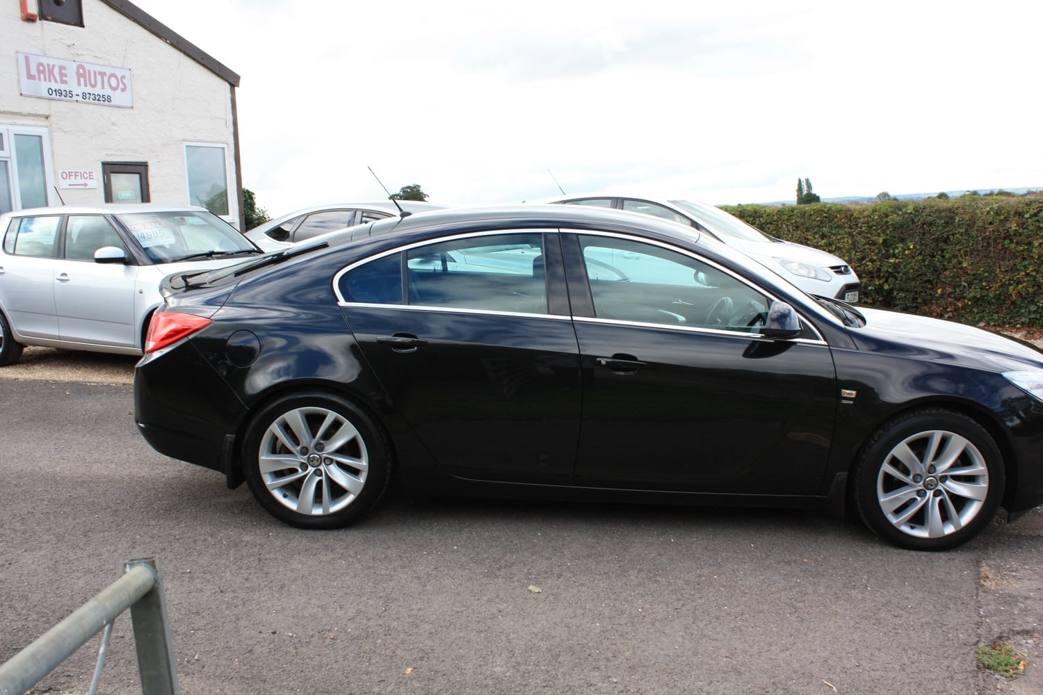 Vauxhall Insignia 2013 - Cars in Sherborne