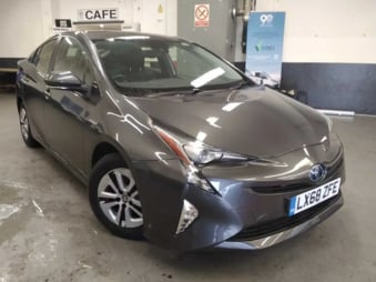 Toyota Prius 2018