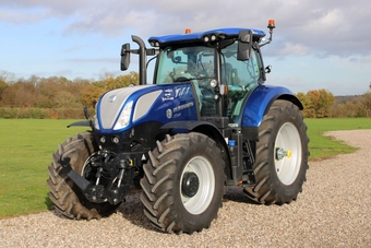 New Holland T7.225AC () Tractor