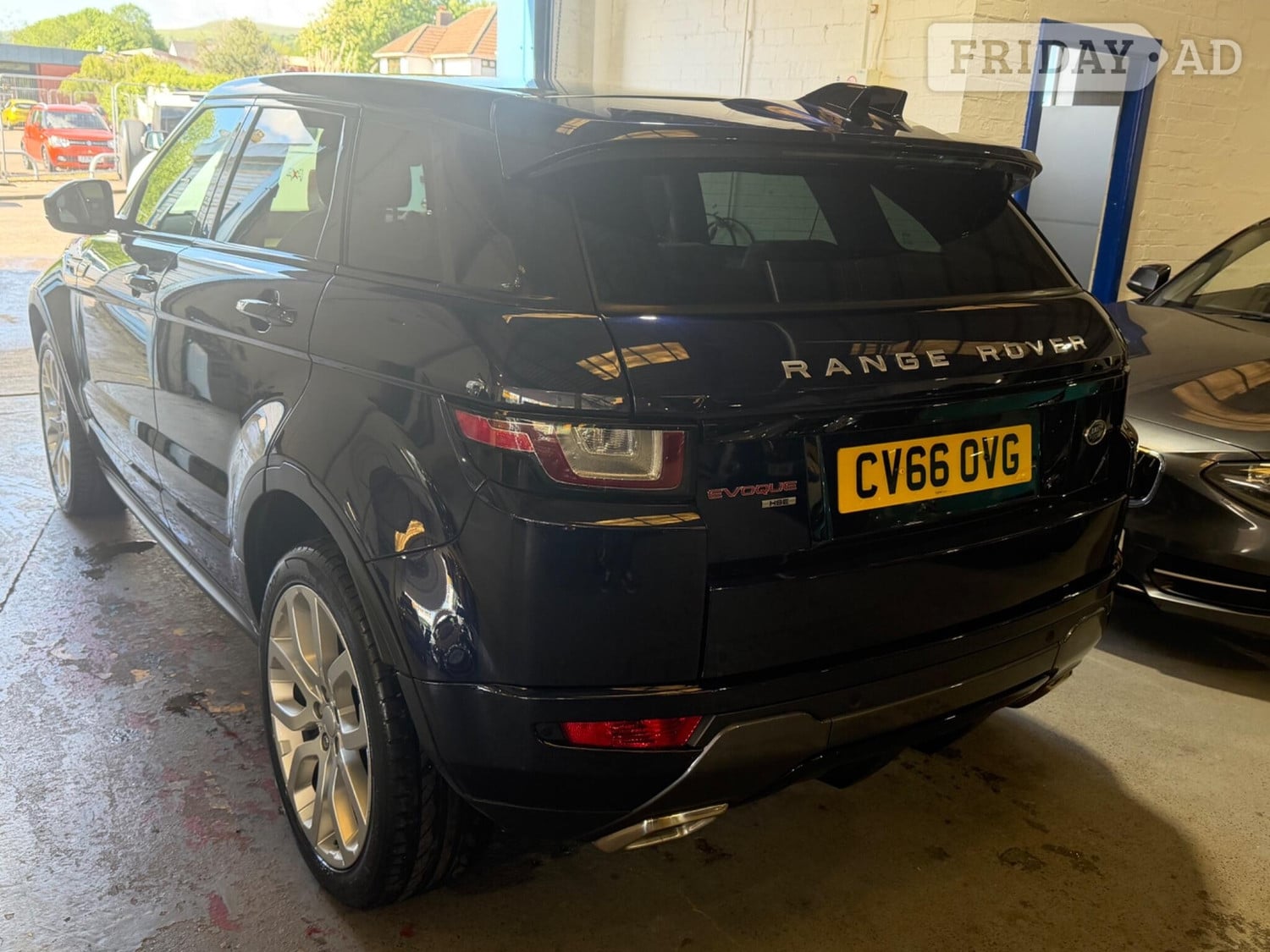 Land Rover Range Rover Evoque 2016 - Cars in Pontypridd