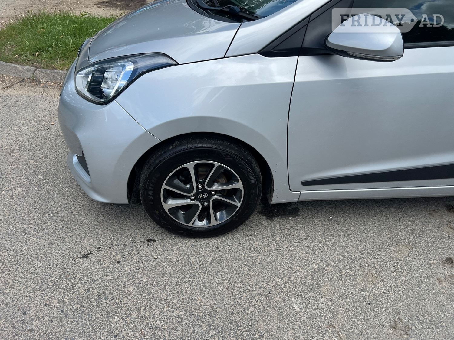 Hyundai i10 2018 - Cars in Horley