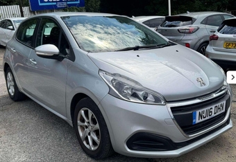 Peugeot 208 2016