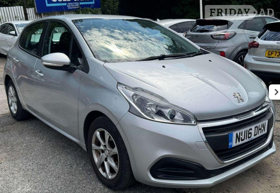 Peugeot 208 2016 in Ashford