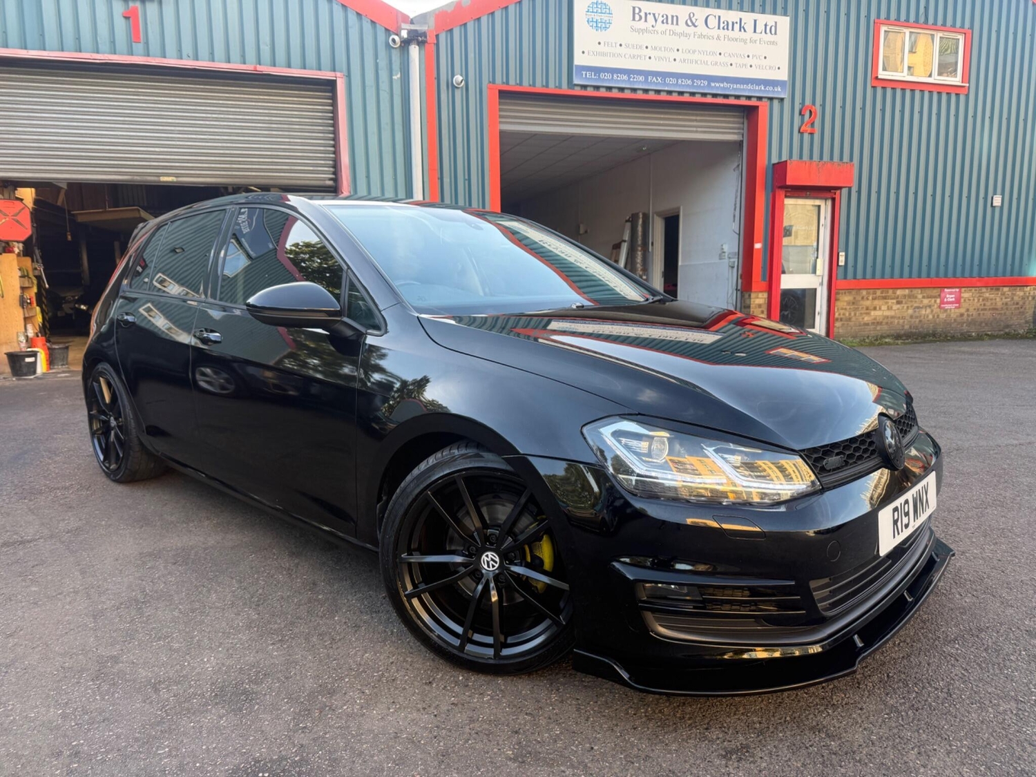 [ berth ]Volkswagen Golf