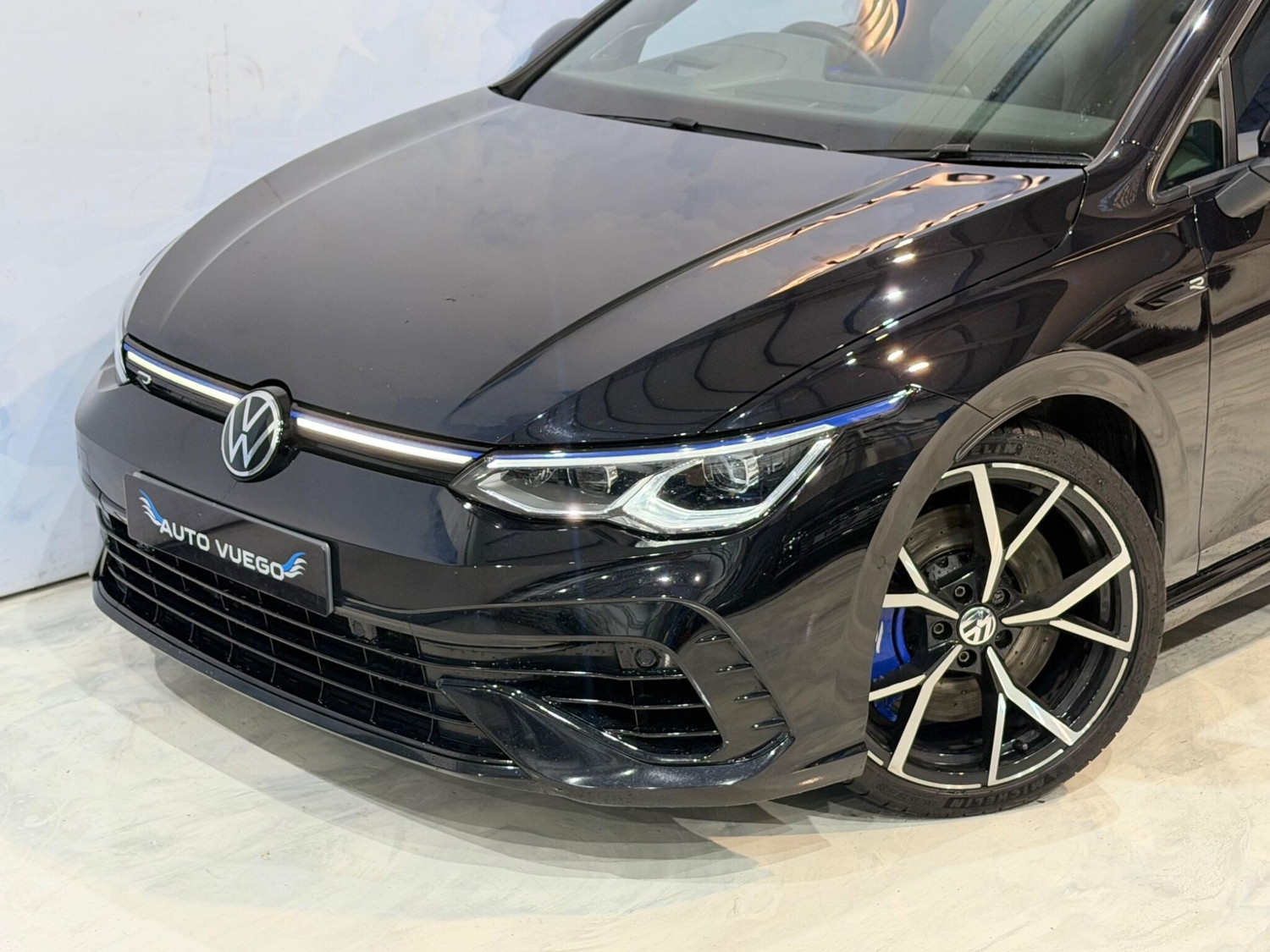 Volkswagen Golf 2021 - Cars