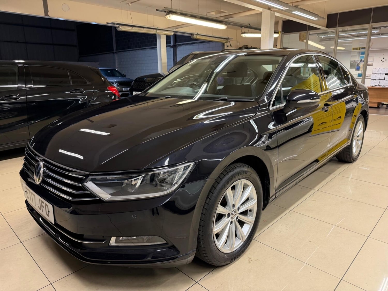 Volkswagen Passat 2017 - Cars in Rotherham